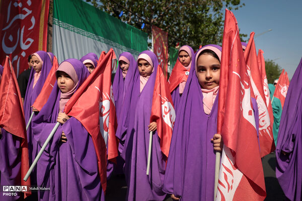 رزمایش بزرگ «دختران جان‌فدای ایران» - 3