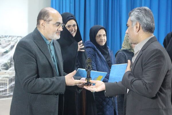 مراسم تجلیل از دانش‌آموزان مدارس استثنایی یزد