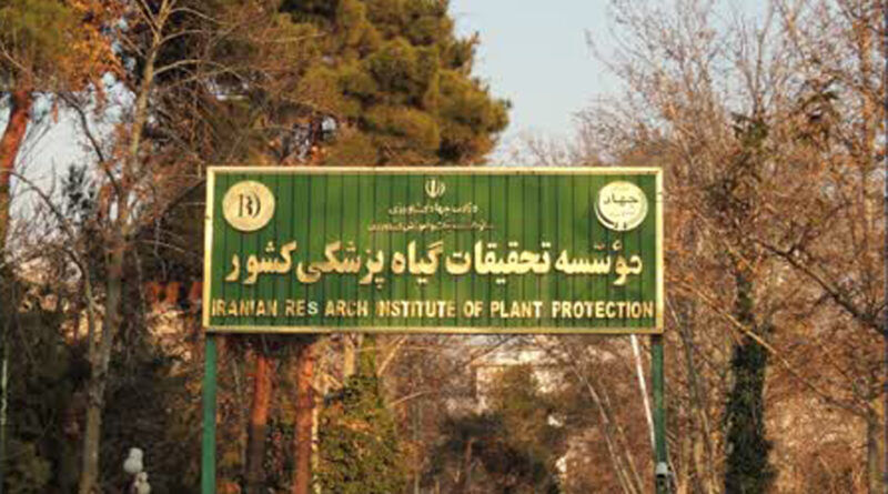 بازدید دانش‌آموزان کشاورزی از قلب علمی گیاه‌پزشکی کشور