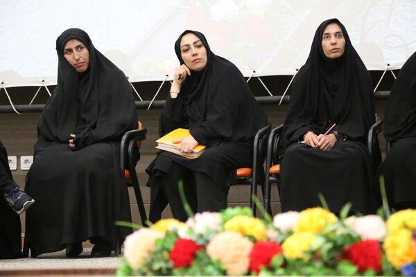 همایش سراسری «ما با هم می آموزیم»