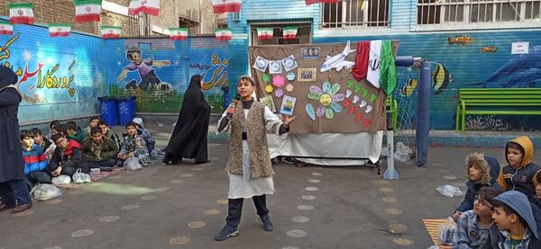 طنین زنگ انقلاب در طلیعه دهه فجر در منطقه ۱۰