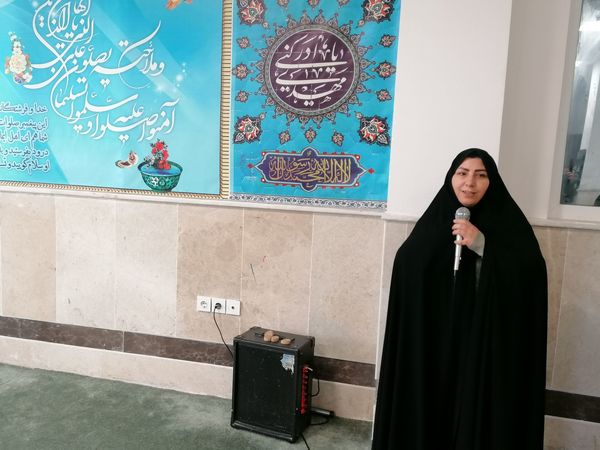 جشن تکلیف دختران با عطر بندگی و شکوفه‌های ایمان