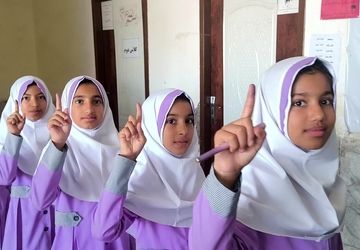 برگزاری بیست‌وهشتمین انتخابات شورای دانش‌آموزی در آموزشگاه شهید بهشتی 