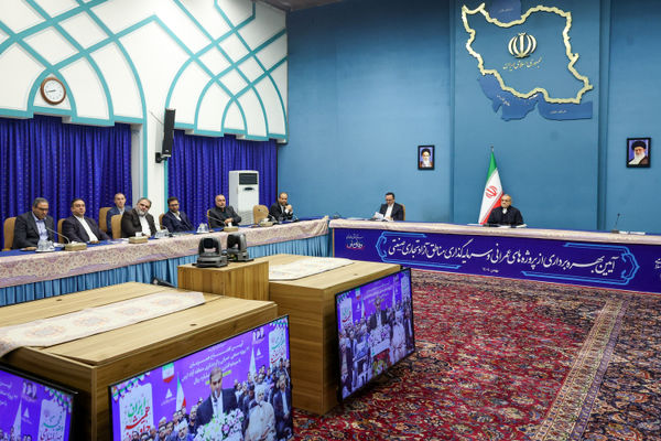 افتتاح ۸۱ پروژه با سرمایه‌گذاری ۱۳۱ هزار و ۸۲۸ میلیارد ریال در مناطق آزاد و ویژه اقتصادی کشور