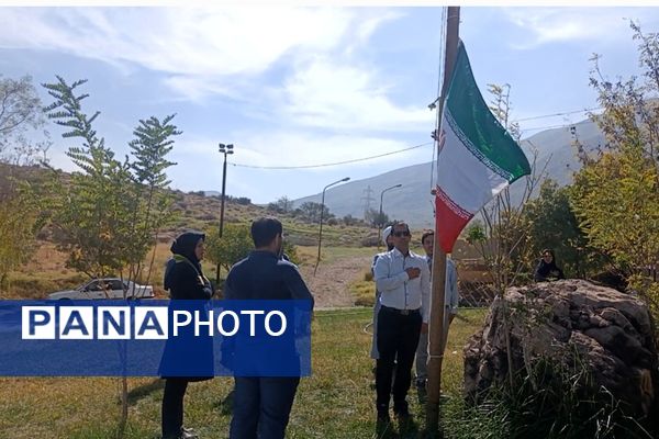 اردوی تشکیلاتی مربیان پیشتازان در اردوگاه امام خمینی(ره) شیراز 