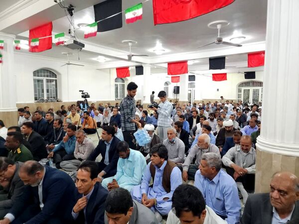 همایش یاوران ولایت در شهرستان‌های جنوب کرمان 