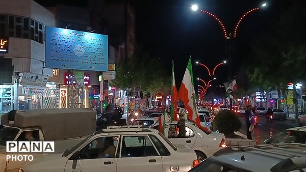 رژه خودرویی وموتوری قرار شبانه در کاشمر
