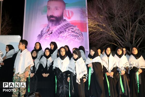 سوگواره دانش‌آموزی شهادت رهبر معظم انقلاب و شهدای میناب در ابرکوه
