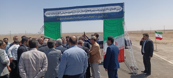 افتتاح ۹۰ کیلومتر پروژه عمرانی در خراسان رضوی توسط وزیر راه و شهرسازی