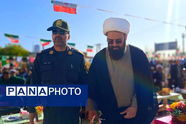 طنین زنگ انقلاب در مدرسه فرزانگان شهرستان باشت