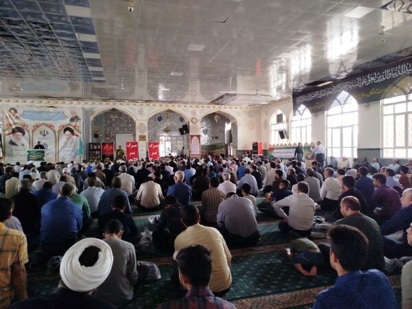 برپایی نماز جمعه در شهرستان کاشمر