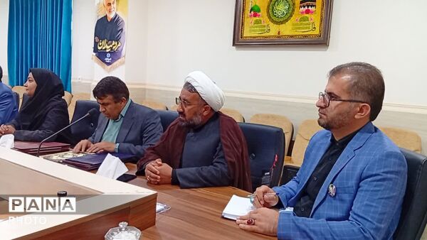 دیدار با نماینده ولی فقیه در استان 