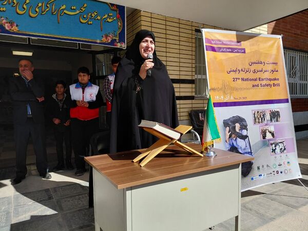 برنامه نمادین مانور زلزله در شهرستان بروجن