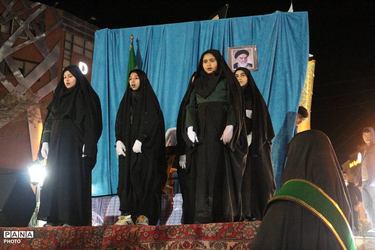 مراسم گرامیداشت چهلمین روز شهادت دانش‌آموزان مظلوم دبستان شجره‌طیبه میناب و رهبر معظم‌ انقلاب در شهرستان فیروزکوه