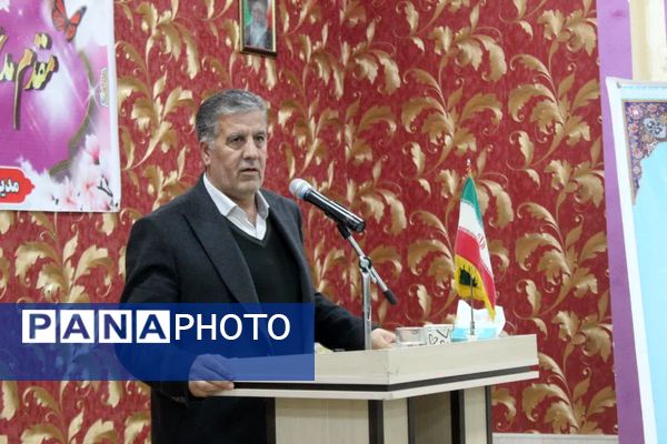 آیین تجلیل از پیشکسوتان فرهنگی ملکان 