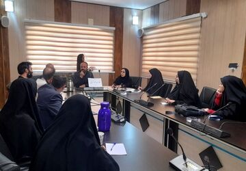 نشست هیئت اندیشه‌ورز اداره امور تربیتی 