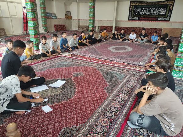 کلاس‌های قرآن کریم در مسجد امام علی (ع) ده‌محسن 