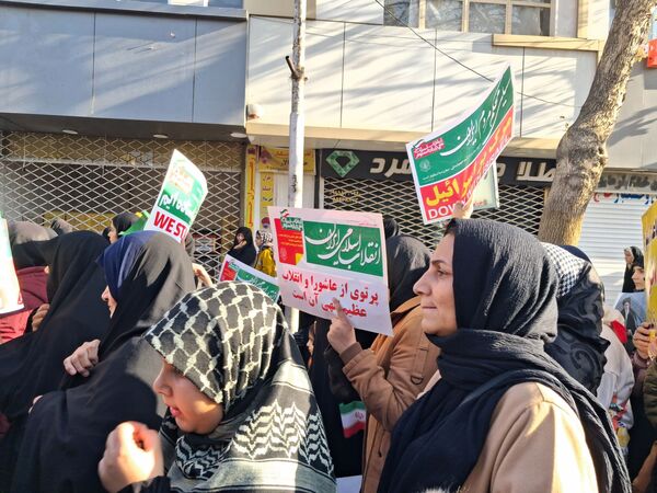 راهپیمایی میثاق با ولایت و محکوم نمودن اغتشاشات گروه های تروریستی در کاشمر