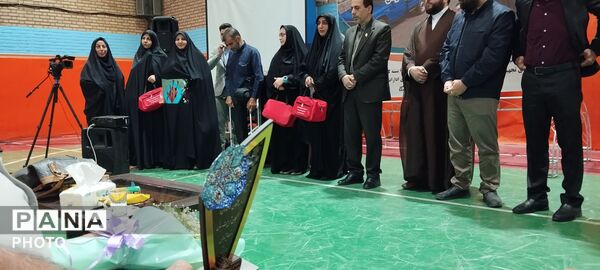 اعزام کاروان تجهیزات ورزشی و بهداشتی «مهر با نشاط» به مدارس قم