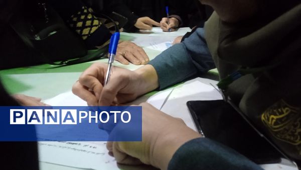 جشن روز مادر در آرامگاه سید حمزه کاشمر