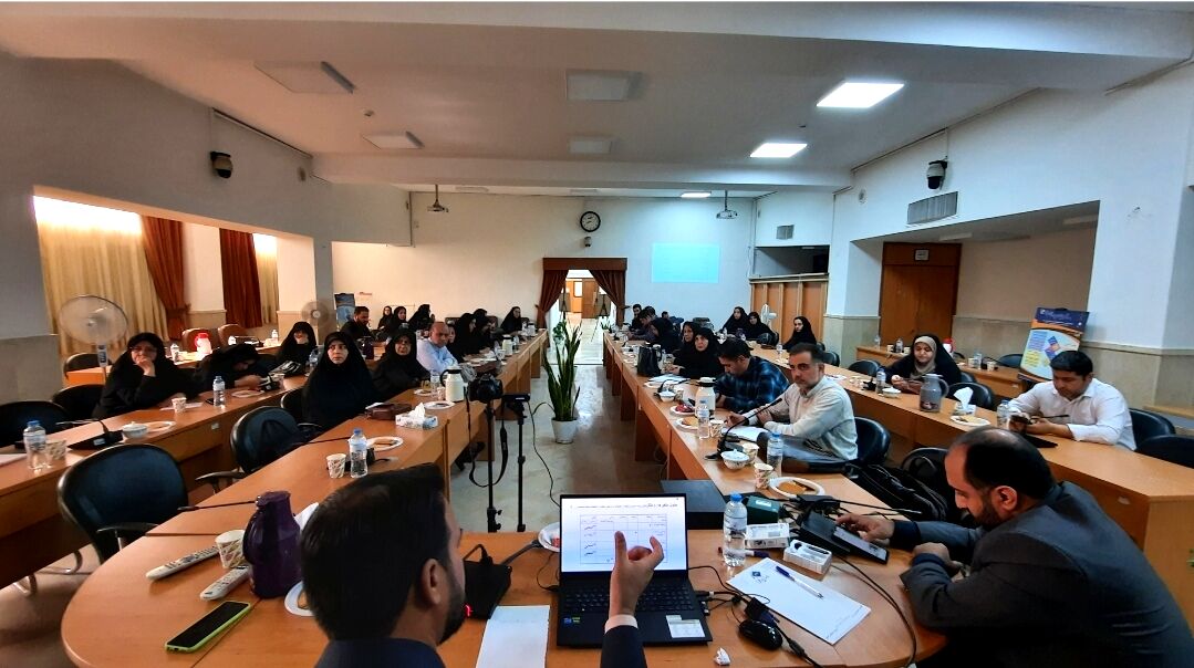 کارگاه‌های برنامه جامع تربیت پژوهشگر در پژوهشکده عباس زادگان مشهد 