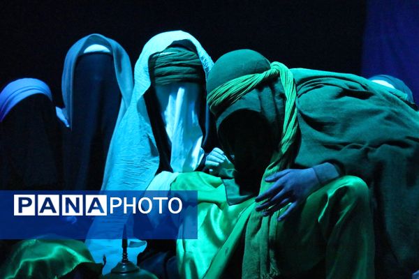 اجرای نمایش آیینی سرگذشت در مشهد