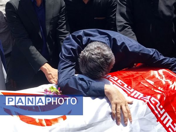 تشییع پیکر مطهر شهیده مریم قنبریان شهید جنایت رژیم صهیونیستی در آستان مقدس حضرات سیدالکریمان