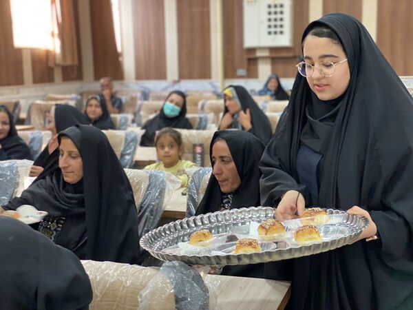 مجمع عمومی انجمن اولیا مربیان دبیرستان نمونه دولتی آمنه(س)