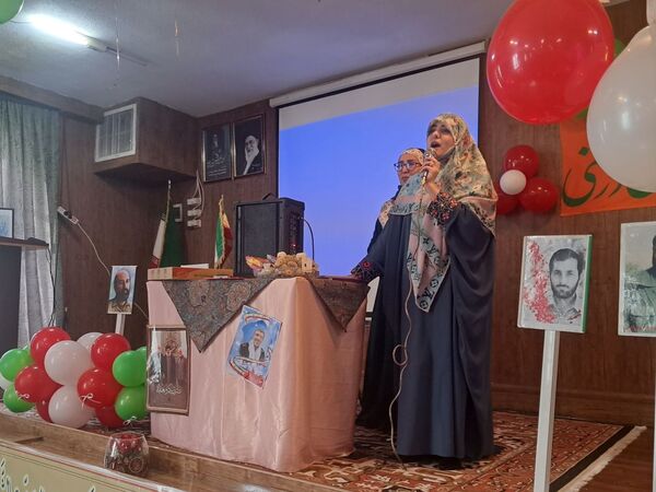 جشن ایرانمون دبیرستان انیس خوشقدم در اعیاد شعبانیه 
