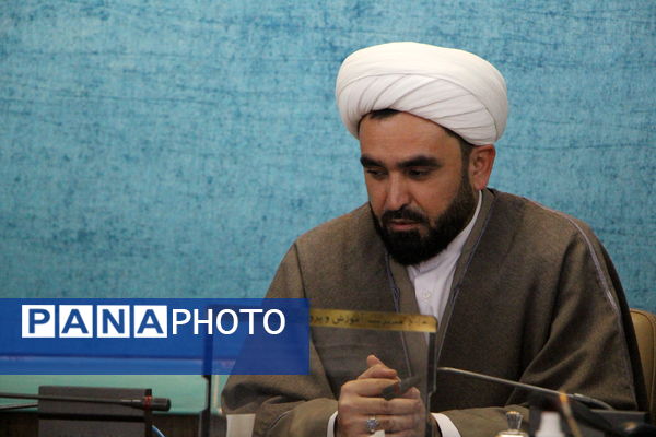 جلسه طرح نماد در آموزش و پرورش ناحیه یک یزد