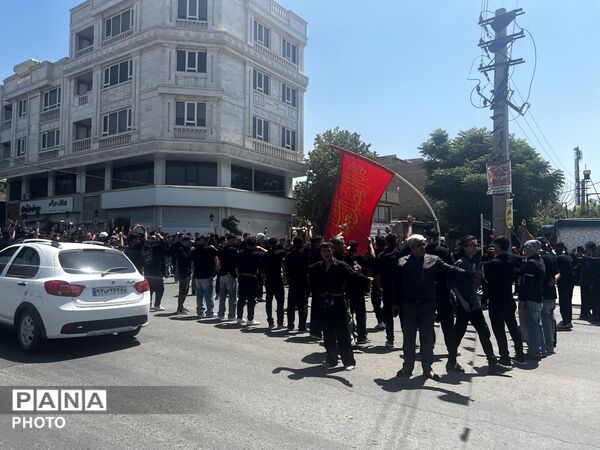 عزاداری پرشور ظهر عاشورا در شهرک ینگی امام