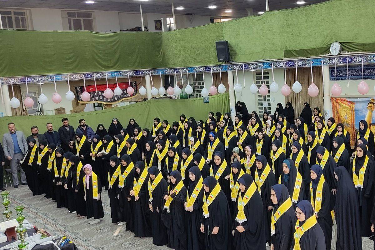 اختتامیه اعتکاف دانش‌آموزی رباط‌کریم با حضور مسئولان