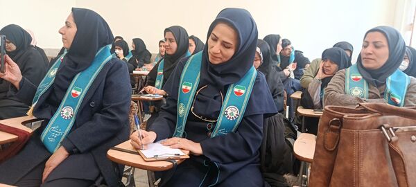 کارگاه توانمندسازی مربیان کاردان پیشتاز سازمان دانش‌آموزی ناحیه یک کرج 