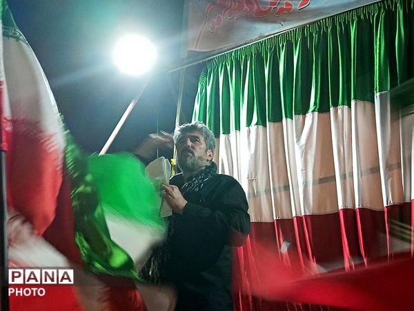 دومین اربعین حضور مردم غیور نیشابور همزمان با دومین سالگرد شهادت شهدای خدمت