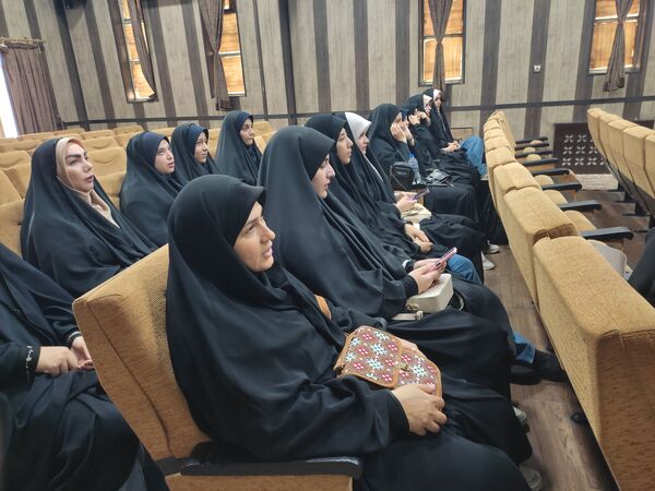 آئین اختتامیه طرح ملی مدرسه انقلاب در شهرستان قرچک 
