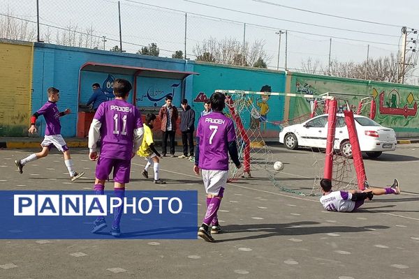 مسابقات ورزشی بین مدارس جام اقتدار ایران در دبیرستان برادران شهید قاسمی بهارستان ۲