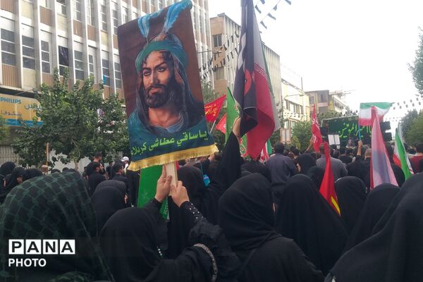 عزاداری جاماندگان پیاده‌روی اربعین حسینی در شیراز