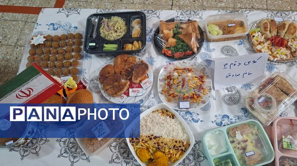 جشنواره غذای سالم در دبستان پسرانه فرهنگیان ۱