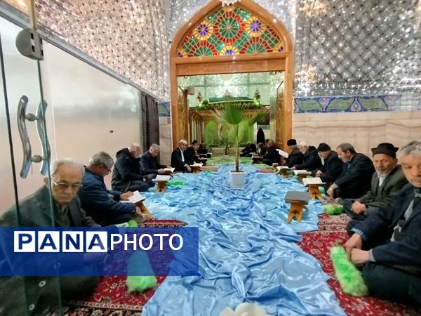 آیین غبارروبی ضریح مطهر امامزاده حمزه بن موسی کاظم (ع)