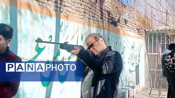 برگزاری مسابقات تیراندازی ویژه دبیران به مناسبت دهه فجر در نیشابور