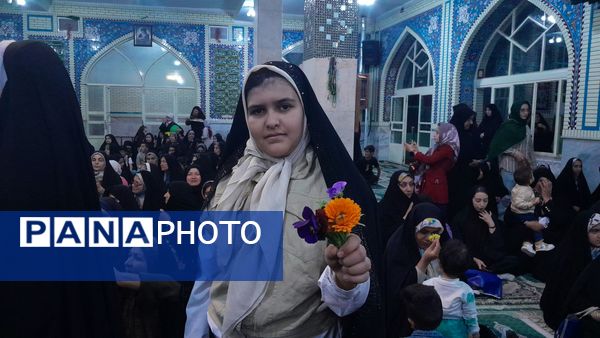 عطر رضوی در شهر بن پیچید