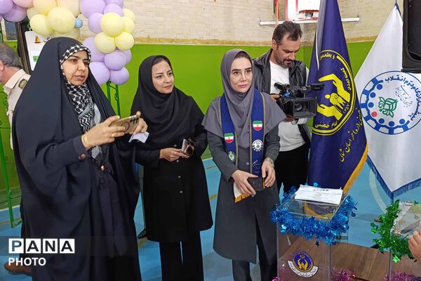 تقسیم مهربانی با شور عاطفه‌ها در مدارس خراسان شمالی