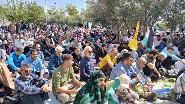 برگزاری نماز جمعه نصر به امامت رهبر معظم انقلاب اسلامی 