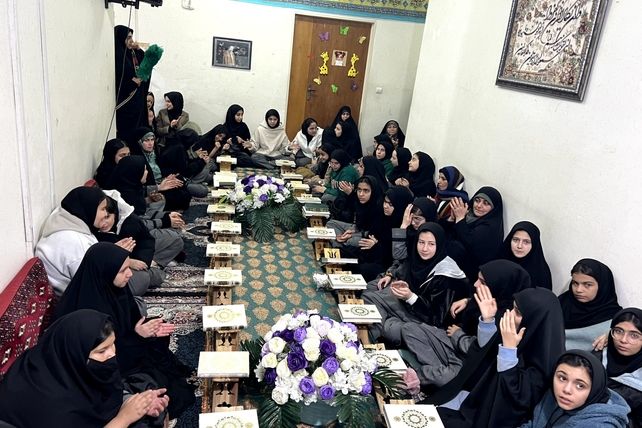  محفل انس با قرآن در ساوجبلاغ 