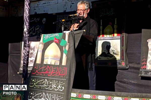 طنین اشک و ماتم در سوگ سالار شهیدان در اسلام آباد غرب