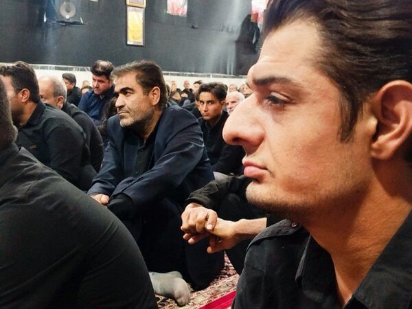حضور پرشور مسئولان کاشمر در مراسم عزاداری شب سوم محرم روستای قلعه بالا