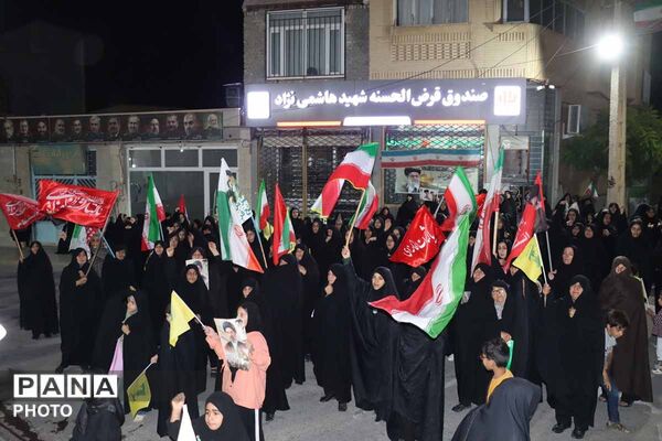 شب ۱۸۸ خروش انقلابی مردم درق؛ طنین فریاد استکبارستیزی در دارالمؤمنین