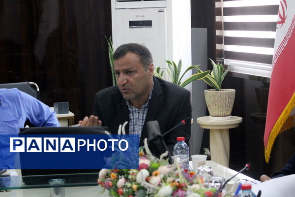 نشست شورای برنامه‌ریزی و نظارت تعلیم و تربیت کودک آموزش و پرورش استان بوشهر