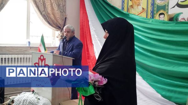 یادواره شهدای دبستان شاهد بنت‌الحسین تبریز با عطر فاطمی