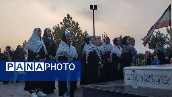 غبارروبی شهیدان گمنام در مشهد مقدس